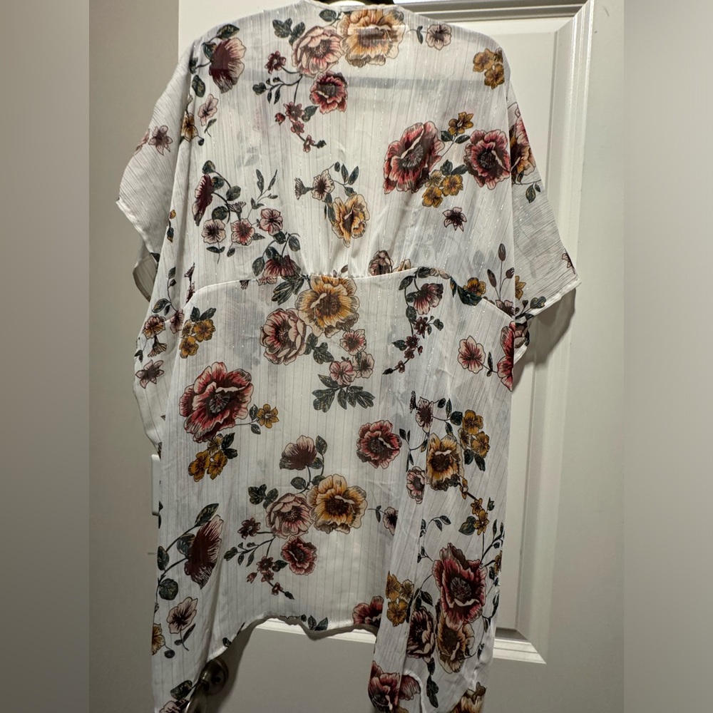 Sheer Open Top - Picture 4 of 6
